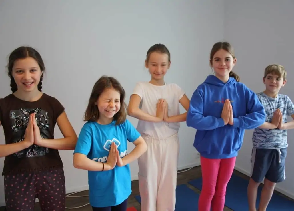 Childrens yoga camp workshop zurich