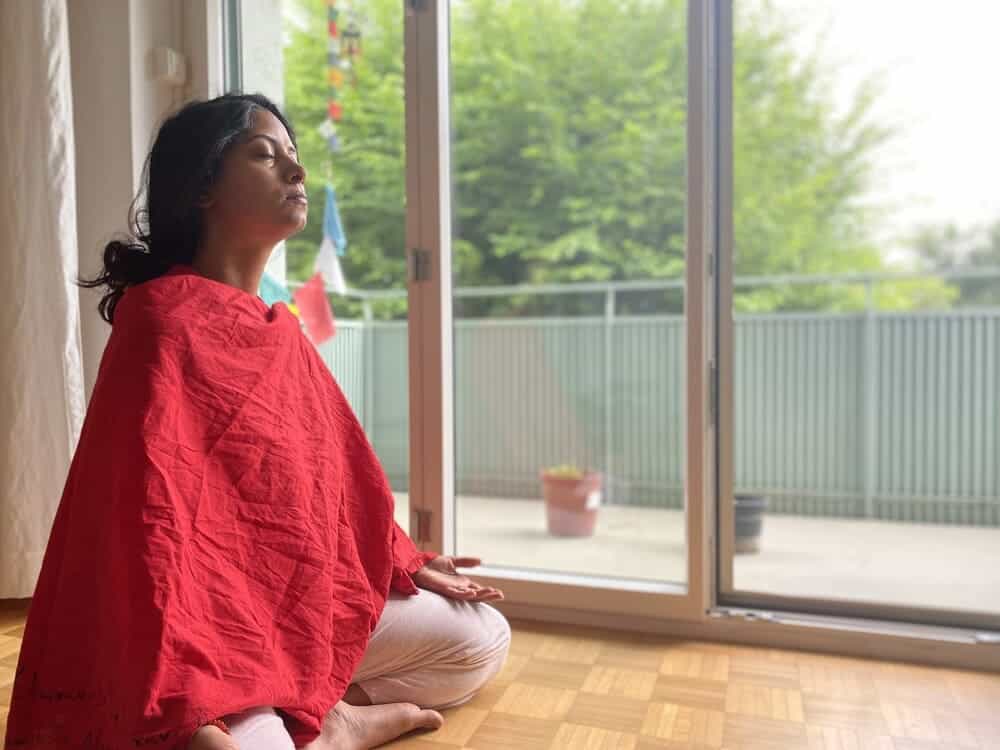 Isha yoga meditation, sadhguru